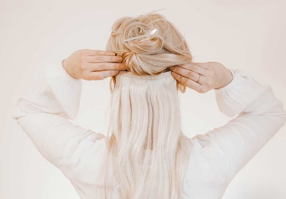 How-To-Install-Clip-In-Hair-Extensions