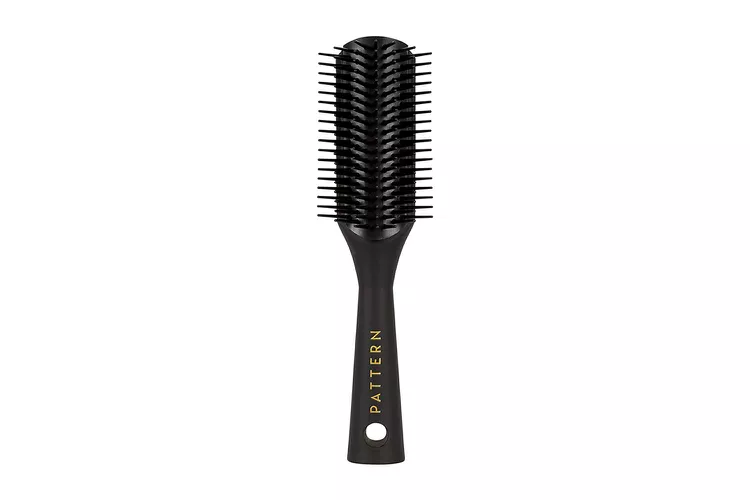 7-Best-Detangling-Brushes-To-Prevent-Excessive-Damage-2023