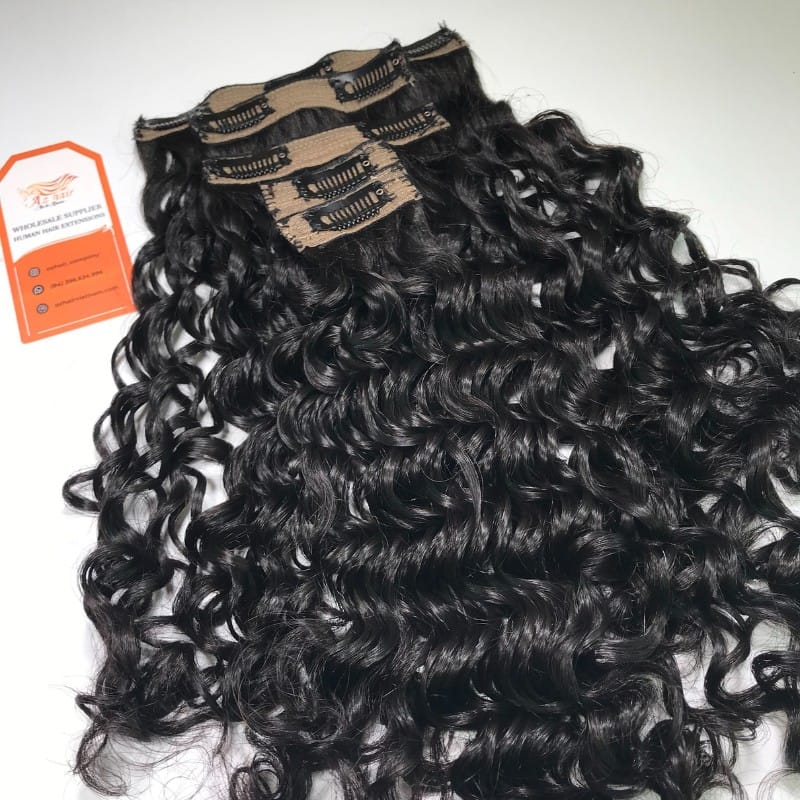 How-To-Blend-Your-Curly-Hair-Extensions-With-Your-Natural-Hair