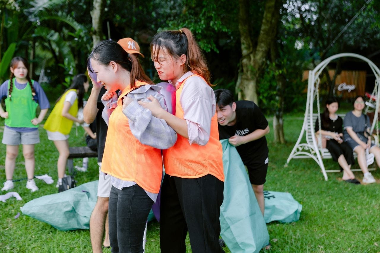 AZ-Hair-Team-Building-2024-Celebrating-Vietnamese-Women's-Day