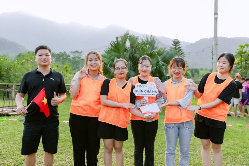 AZ-Hair-Team-Building-2024-Celebrating-Vietnamese-Women's-Day